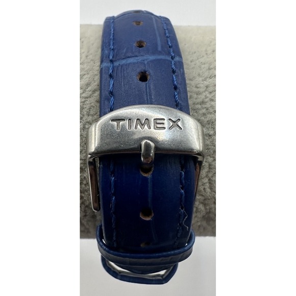 Timex Dark Blue Croco Patterned Ladies Watch T2P093 New Battery‎ 35MM 8\